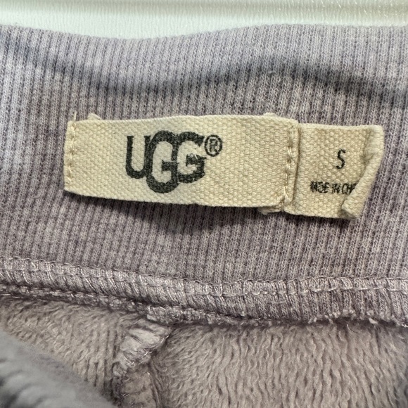 UGG Sweatpants Joggers Lilac - Picture 6 of 9